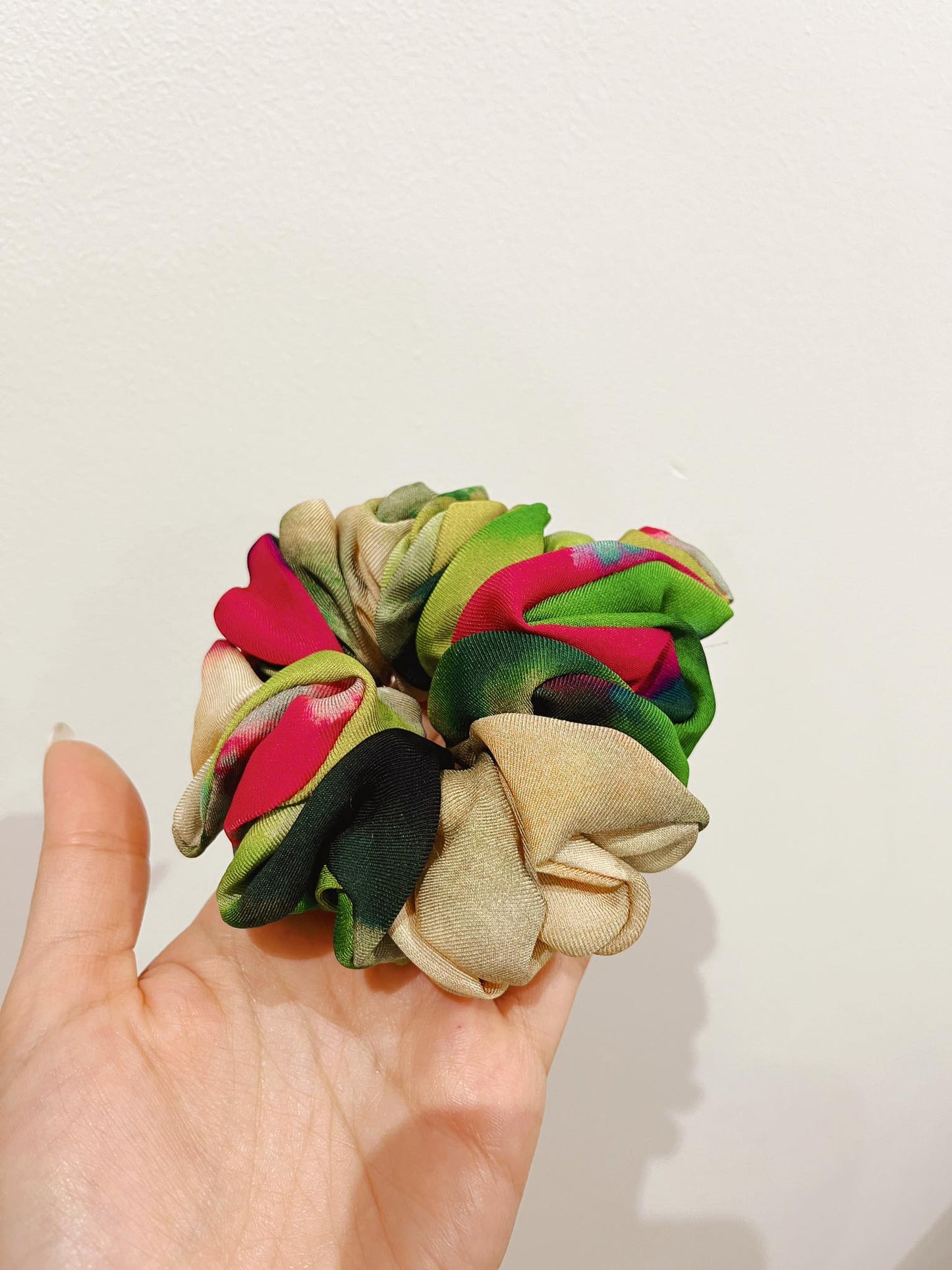 Rosewood Classic Scrunchy