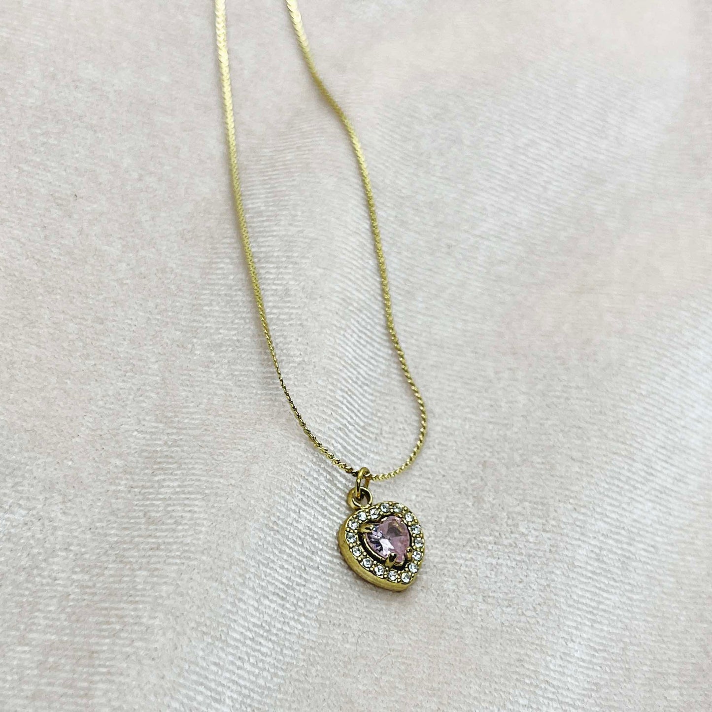Vintage Glam Necklace - Heart