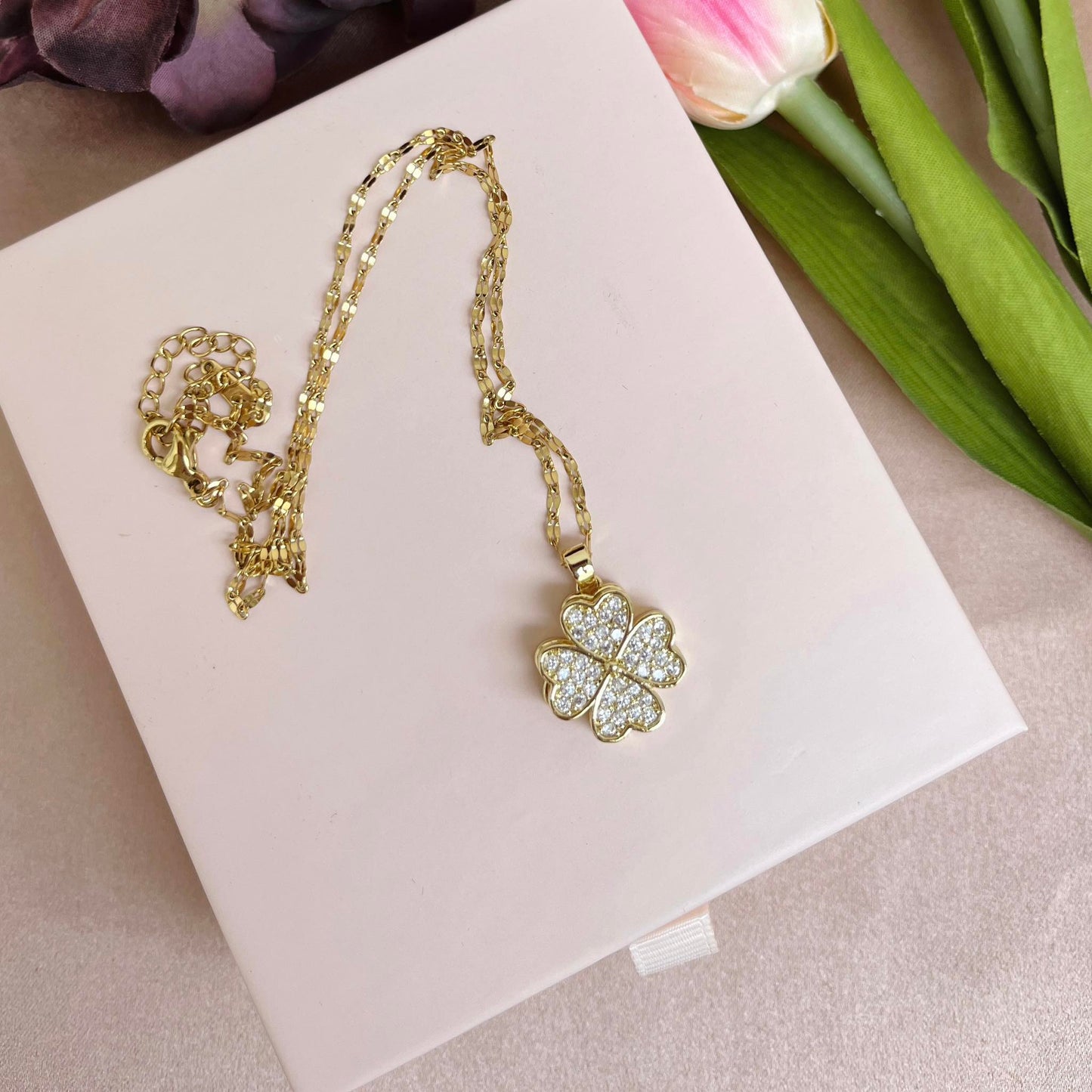 Heart Clover Diamond Rotatable Necklace