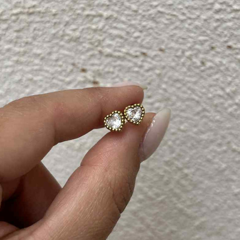 Amore Studs