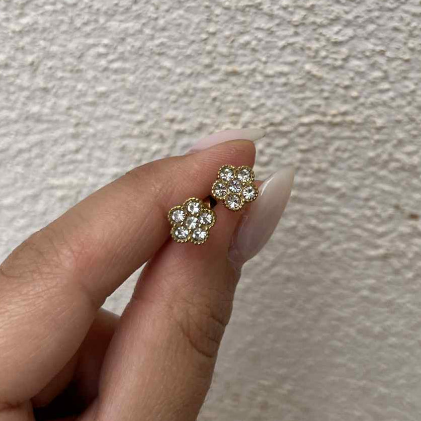 Flora Studs