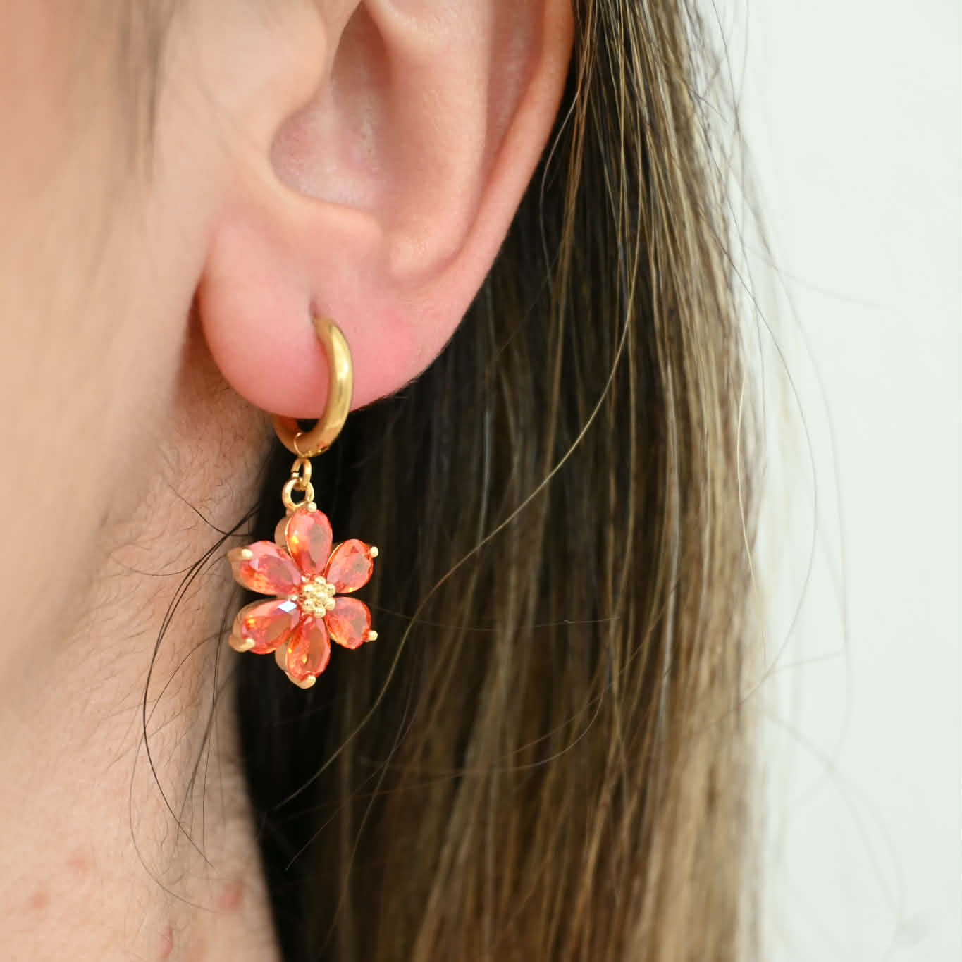 Fjura Charm - Red Orange