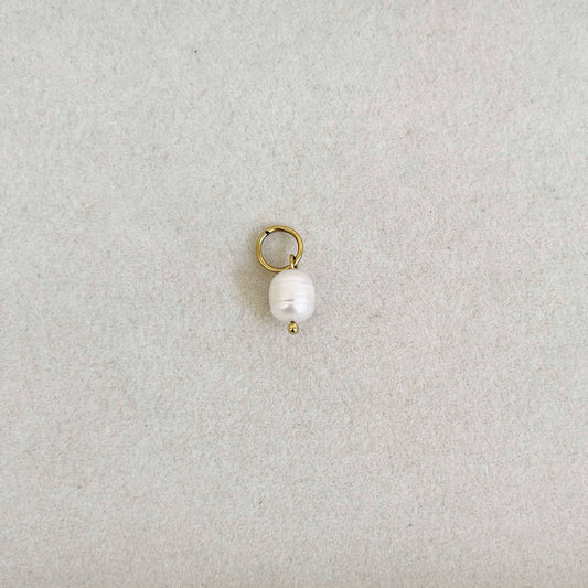 The Pearl Charm
