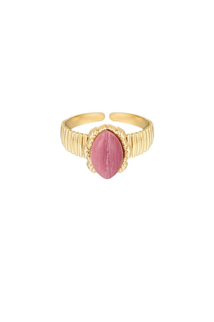 Gold Ring With Oval Stone - Pink