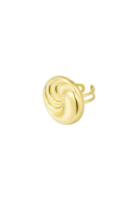 Gold Ring Twizzle Wave