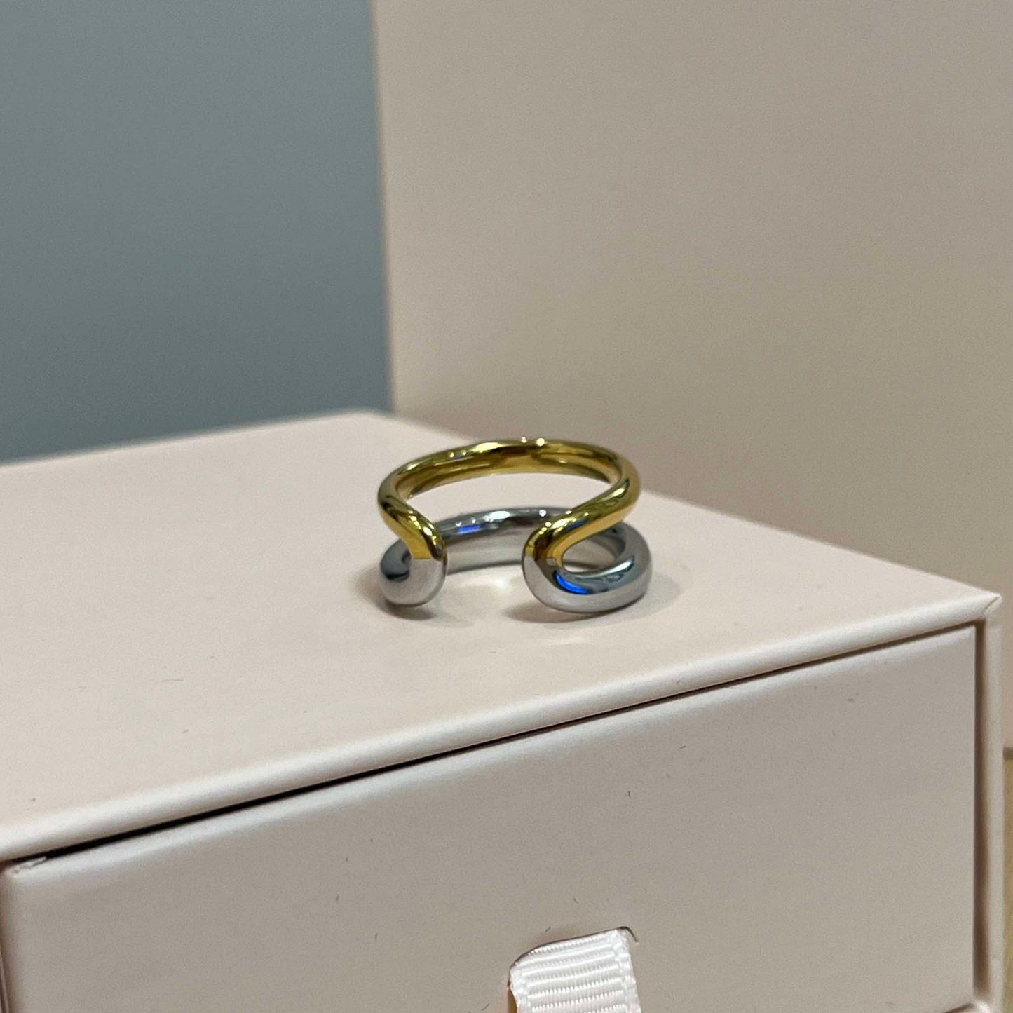 Duo 2 layer ring