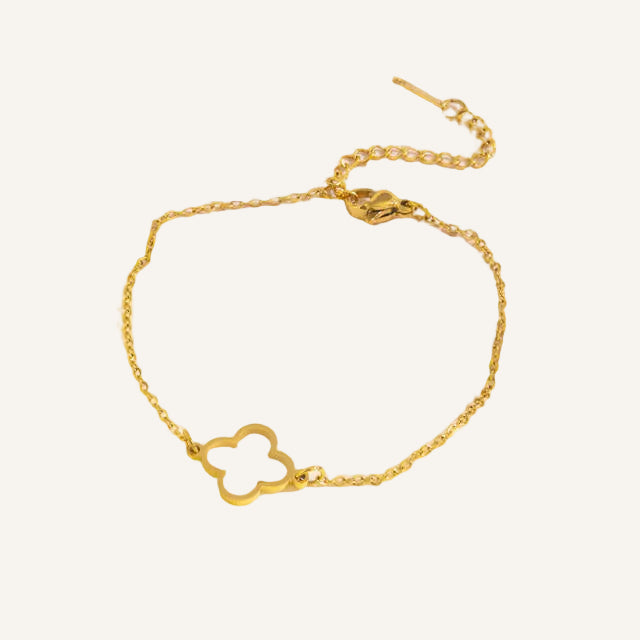 Clover bracelet