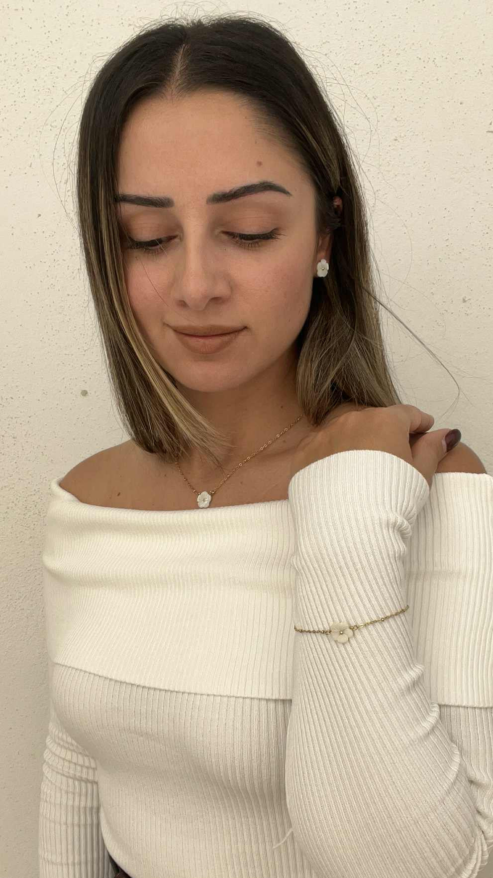 Shell Flower Earrings