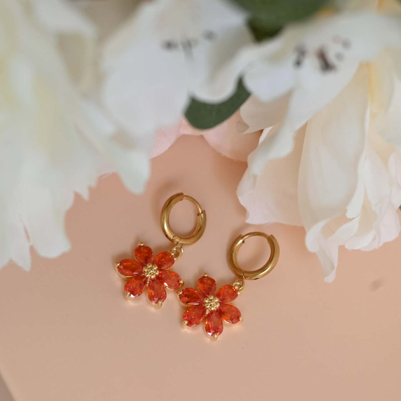 Fjura Charm - Red Orange