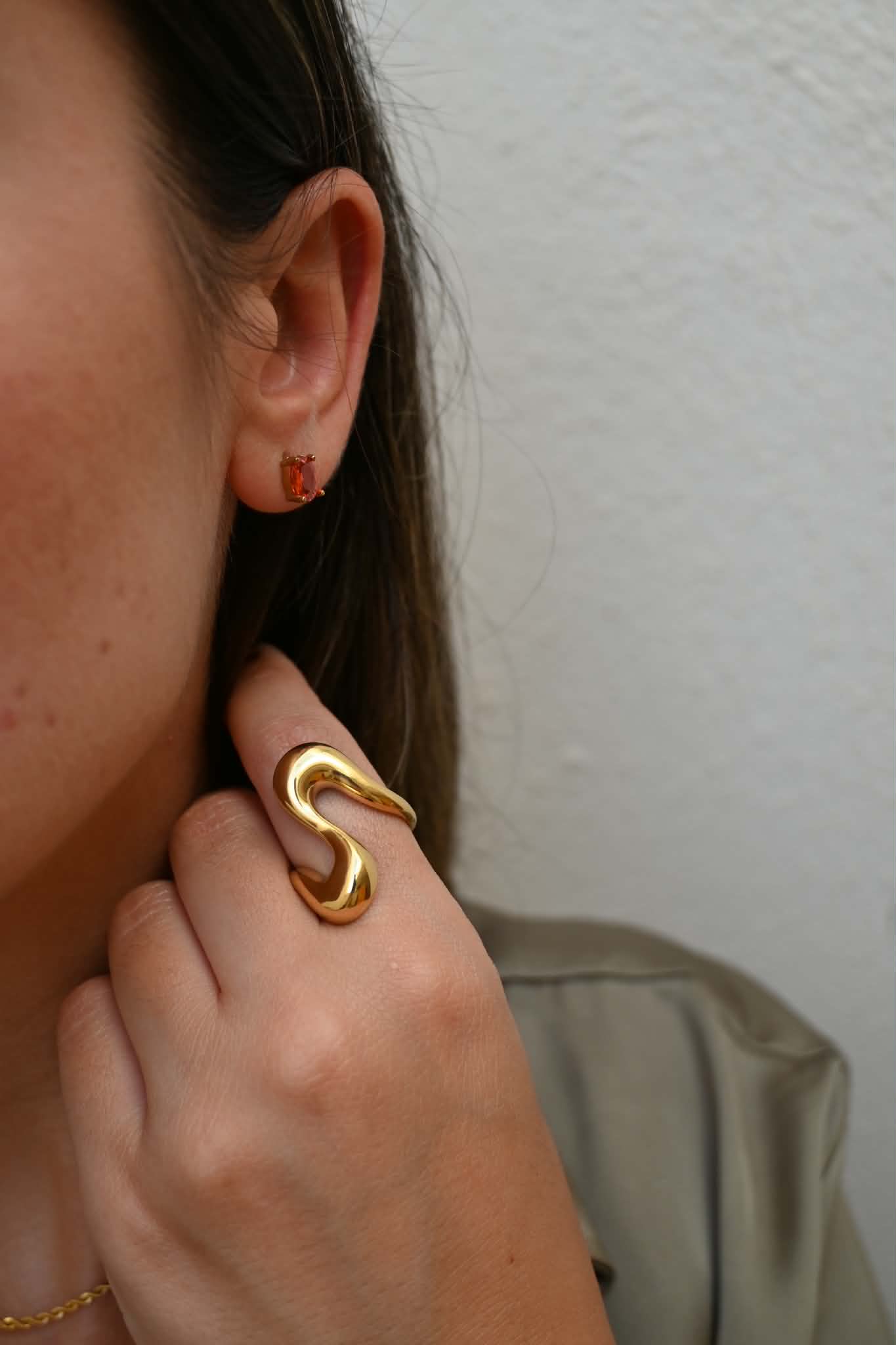 Golden Flow Ring
